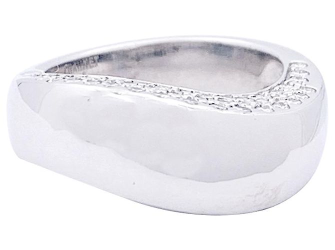 Anillo de chaumet, "Vals", ORO BLANCO, diamantes.