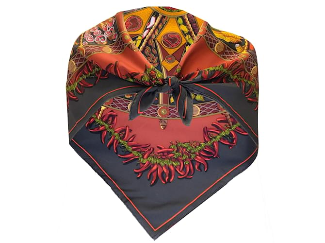 Hermes rojo / Bufanda de sarga de seda cuadrada Hermès Aux Pays des Epices multicolor gris carbón  ref.1072601