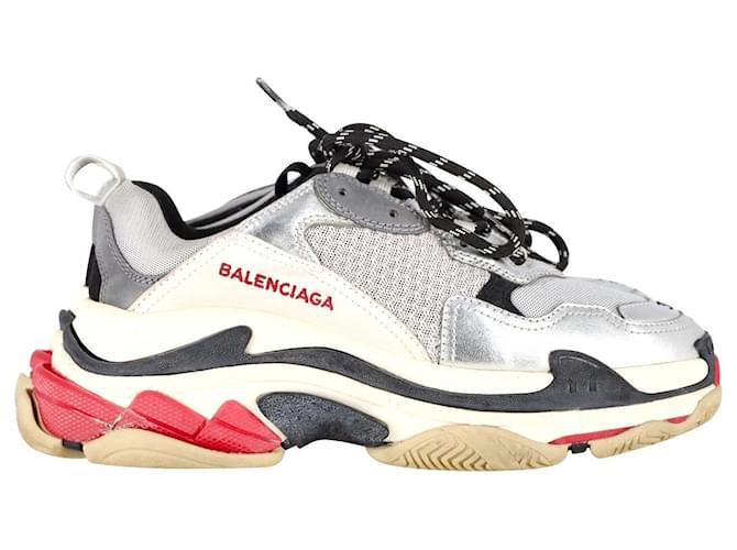 Sneakers Balenciaga Triple S in Poliestere Argento Metallico  ref.1072667