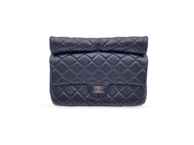 Mademoiselle Chanel Clutch Bag Reissue Roll 2.55 Schwarz