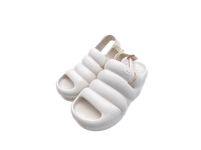 Ciabatte e zoccoli UGG T.Unione Europea 38 Gomma da cancellare Bianco Di gomma  ref.1075179