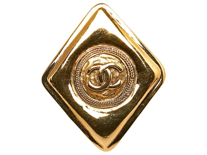 Chanel Gold CC Brosche Golden Metall Vergoldet  ref.1075414