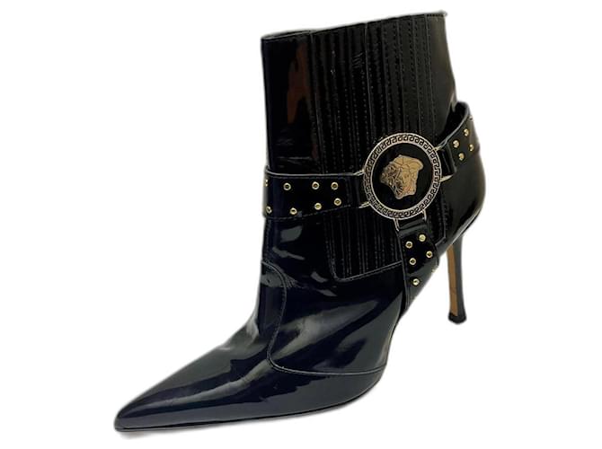 Versace Medusa ankle boot with stiletto heel Black Gold hardware Patent leather  ref.1074885