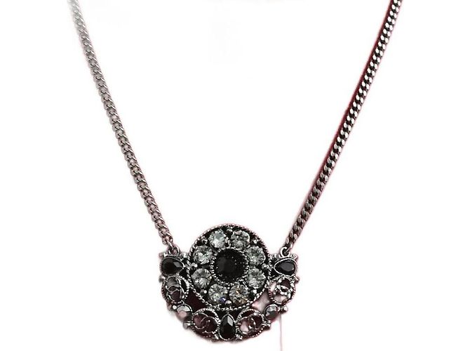 Chanel Cabochon Medaillon Halskette Schwarz Weiß Silber Grau