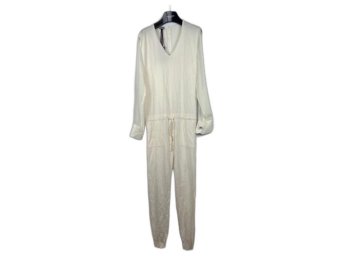 Mrz Jumpsuits Cream