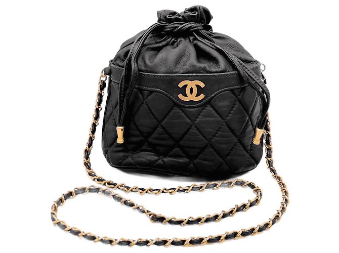 Chanel Secchiello con coulisse a tracolla Nero