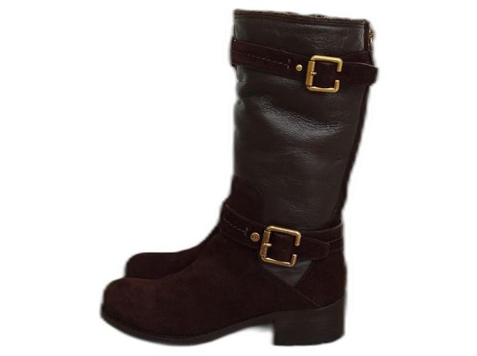 Botas Christian Dior em camurça marrom