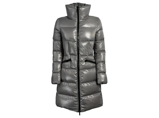 Moncler Coats, Outerwear Grey Synthetic  ref.1079466