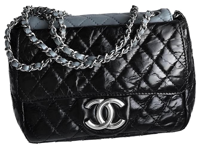 Chanel W/ tarjeta de autenticación y bolsa para el polvo Negro Gris Azul claro Cuero  ref.1080068