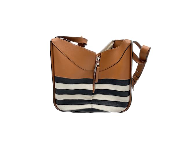 LOEWE  Handbags T.  leather Camel  ref.1080213
