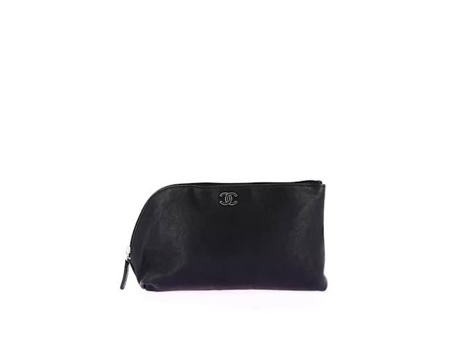 Trousse Chanel Black Leather  ref.1081315