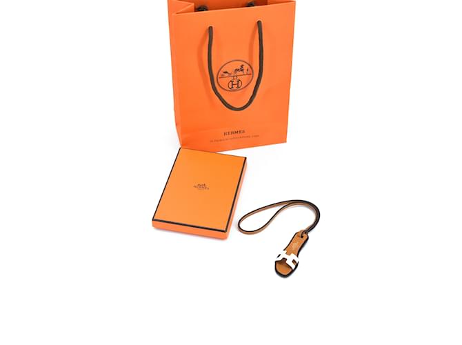 Hermès Oran Nano-Charme Braun Leder Kalbähnliches Kalb  ref.1081670