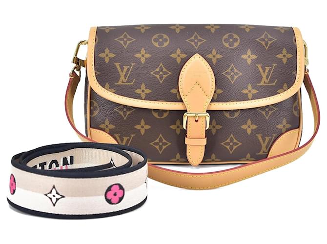 Louis Vuitton Sacoche Monogram Diane Toile Marron  ref.1081720