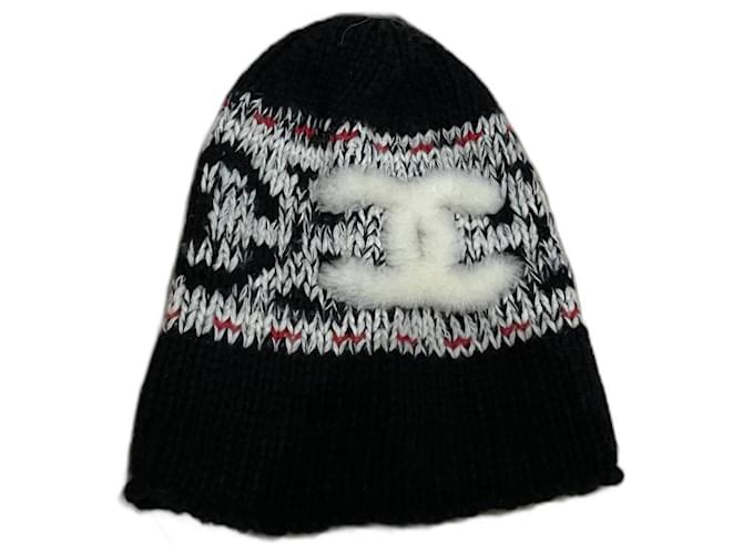 Chanel Hüte Schwarz Weiß Rot Wolle  ref.1083584