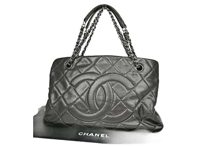Chanel Grand shopping Prata Couro  ref.1083699