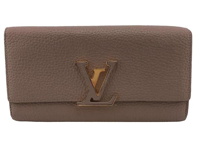 Louis Vuitton Capucines Beige Leder  ref.1083718