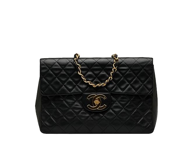 Chanel Maxi sac classique à rabat unique Cuir Noir  ref.1084415