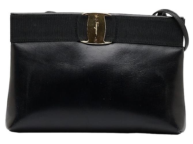 Salvatore Ferragamo Bolso bandolera Vara de piel con lazo D21 0588 Negro Cuero  ref.1084548