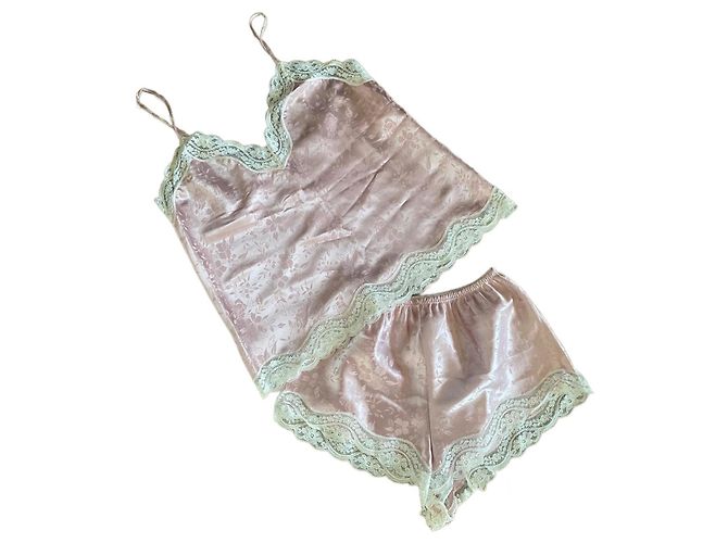 Dior Pyjama Set Rosa Satin mit weißer Spitze Pink