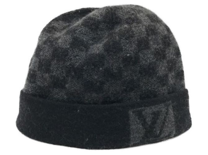 ***LOUIS VUITTON (Louis Vuitton)  Bonnet en tricot Petit Damier Noir