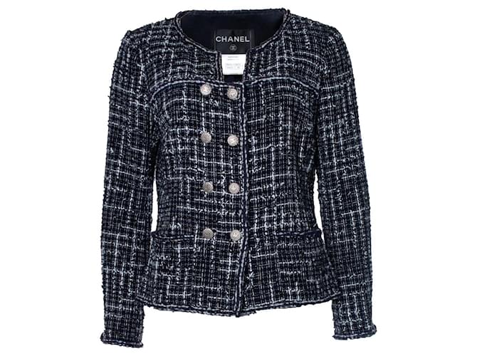 Chanel, chaqueta de tweed con botonadura forrada Azul Algodón  ref.1086987
