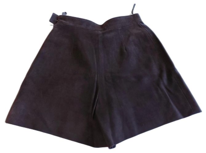 Hermès Shorts Brown