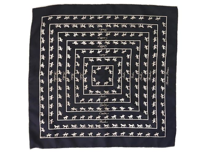 Trim Hermès Schwarzes Taschentuch mit Pferdemuster