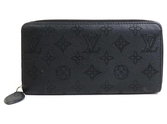 Louis Vuitton Portefeuille zippy Black Leather  ref.1088386