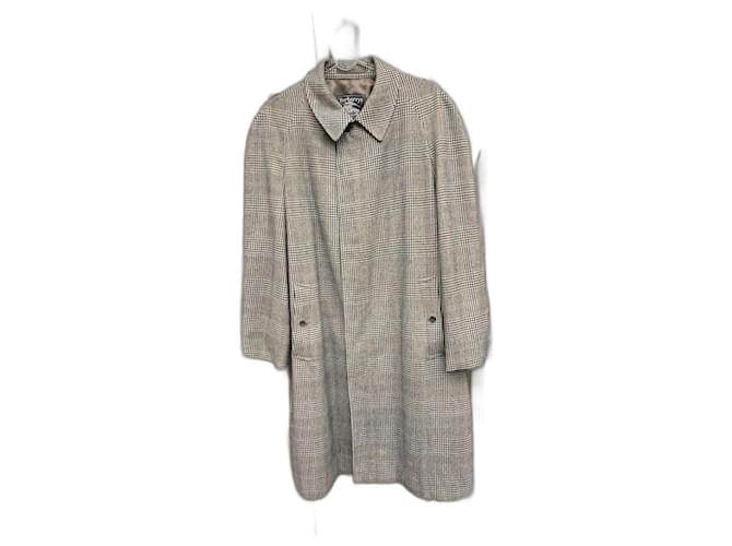 Burberry coat size on sale 50