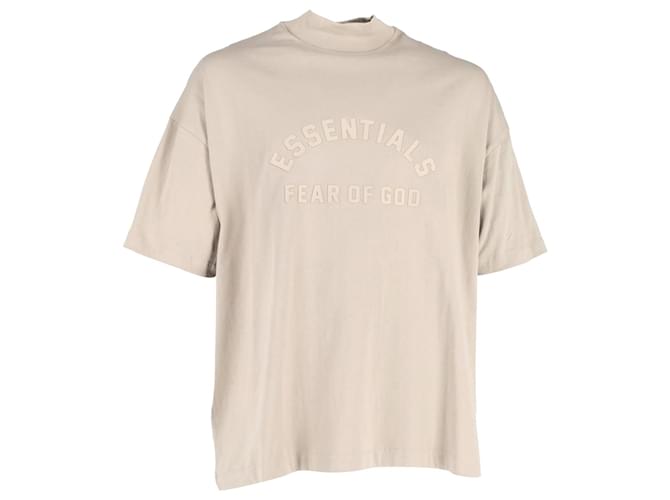Fear of God Essentials Logo-T-Shirt mit Stehkragen aus beiger Baumwolle  ref.1089300