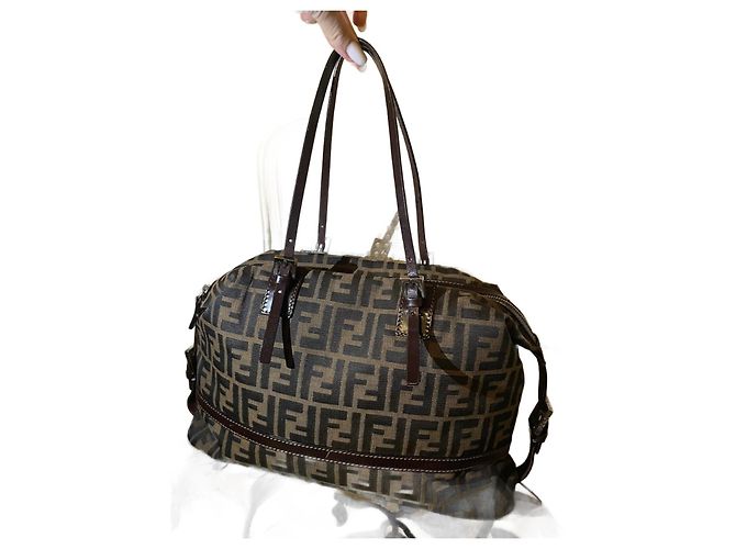 Zucca Bolsa de mão Fendi em lona e couro marrom