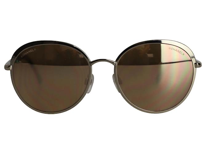 CHANEL CH4206 Round Mirror Aviator Sunglasses in Gold Metal Golden  ref.1092158