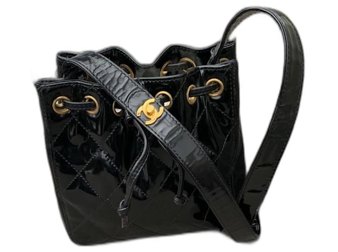 Chanel Handtaschen Schwarz Lackleder  ref.1098477