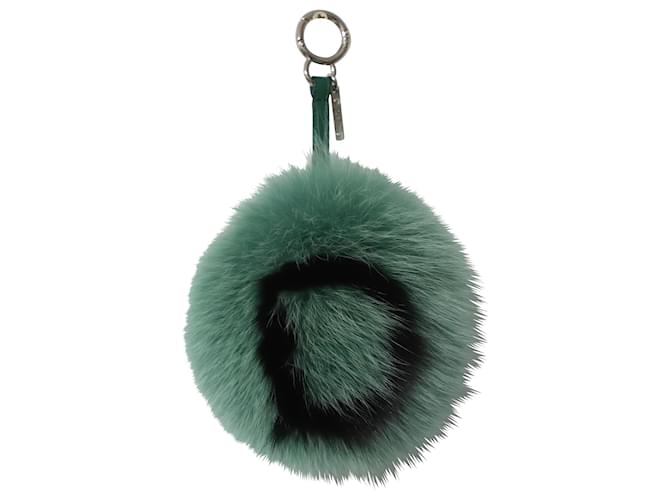 Fendi pom outlet pom charm