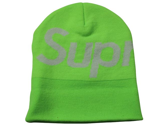 Gorro Supreme con logo grande en algodón verde neón