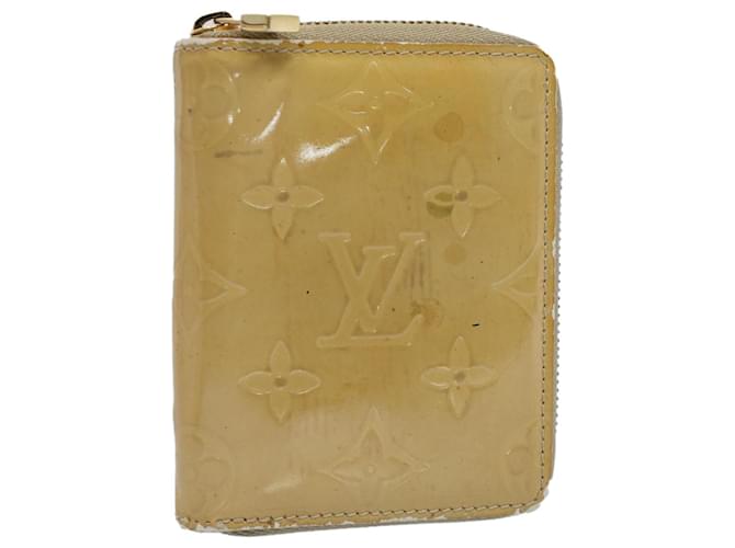 LOUIS VUITTON Monogram Vernis Bloom Compact Wallet Beige M91015 LV Auth 55611 Patent leather  ref.1098840
