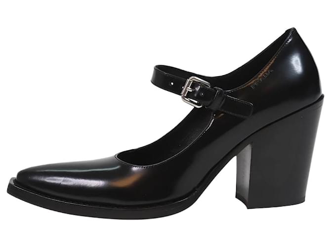 Prada Sapatos Derby de couro envernizado preto - tamanho UE 39  ref.1098956