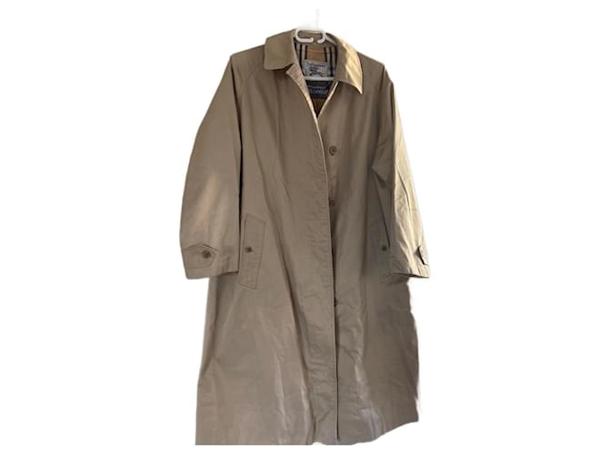 Burberry Trench coat vintage de gabardine Bege Algodão  ref.1100436