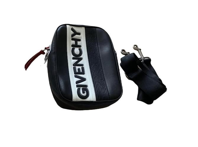 Givenchy Mc3 Cuir Noir  ref.1100951