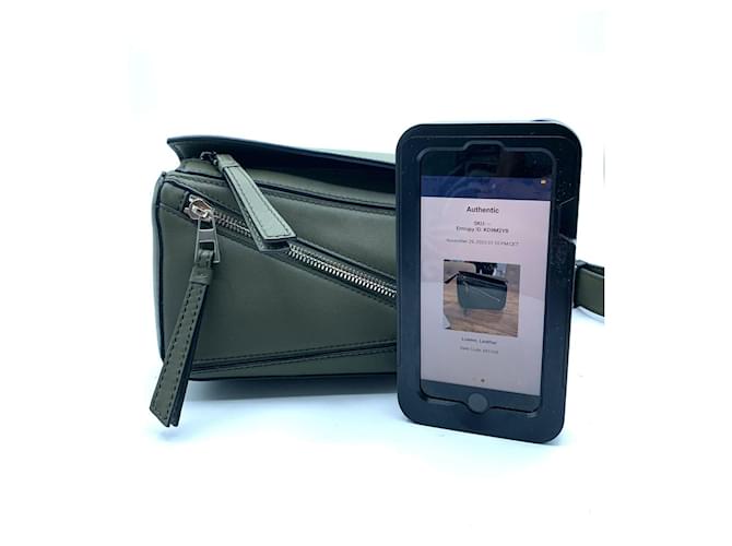 loewe puzzle fanny pack Dark green Leather  ref.1101527