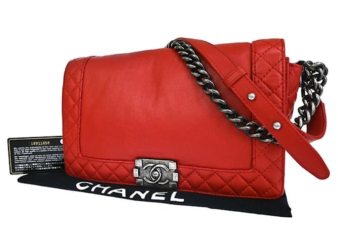 Chanel Boy Rot Leder  ref.1101953