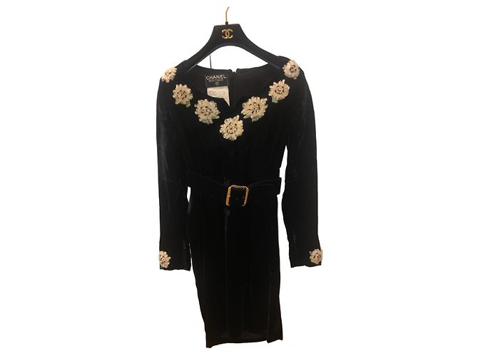 Cambon Chanel Edelweißkleid Schwarz
