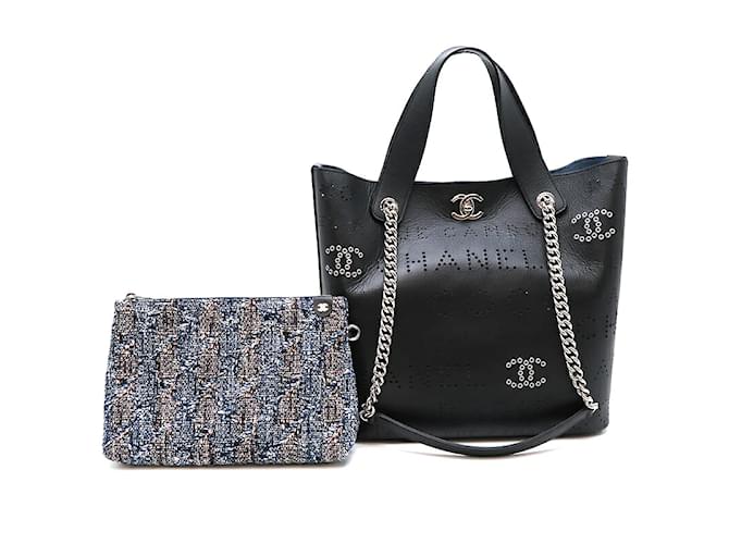 Chanel Einkaufstasche AS aus perforiertem Leder mit Ösen und Logo0487 Schwarz Kalbähnliches Kalb  ref.1105581