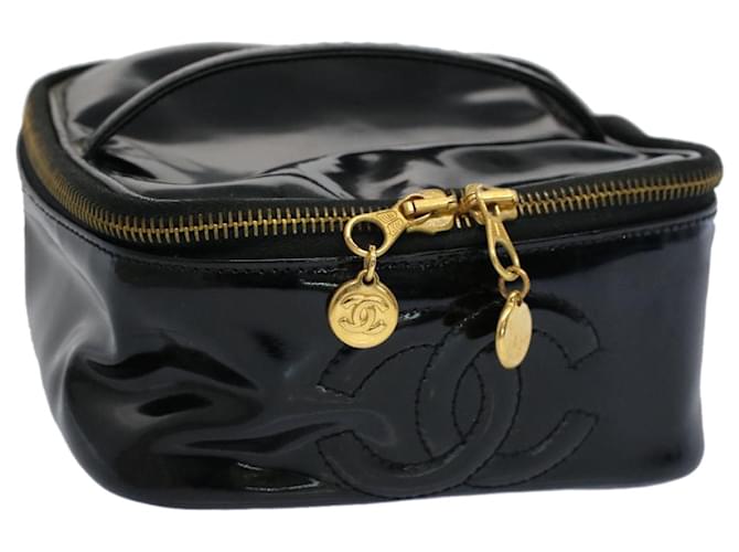 CHANEL Vanity Cosmetic Pouch Cuir verni Noir CC Auth yb378 Cuir vernis  ref.1105684