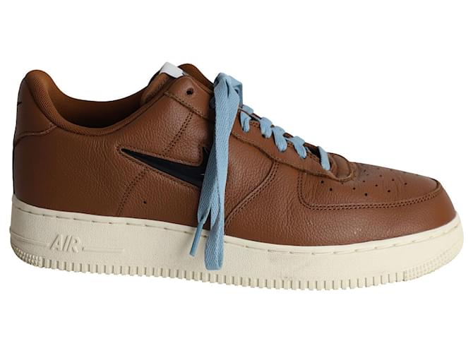Nike Air Force 1 '07 Low Top Sneakers in Brown Leather  ref.1108544