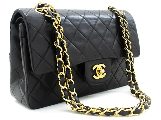 Chanel Classic lined flap 9" Chain Shoulder Bag Black Lambskin Leather  ref.1109158