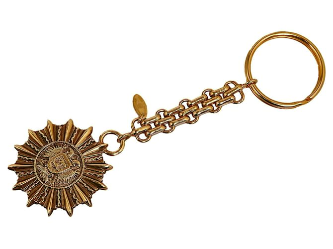 Chanel Gold Sun Goldfarbener Schlüsselanhänger Golden Metall Vergoldet  ref.1109415