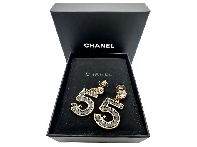 Orecchini Chanel Numero 5 in strass e metallo dorato Nero