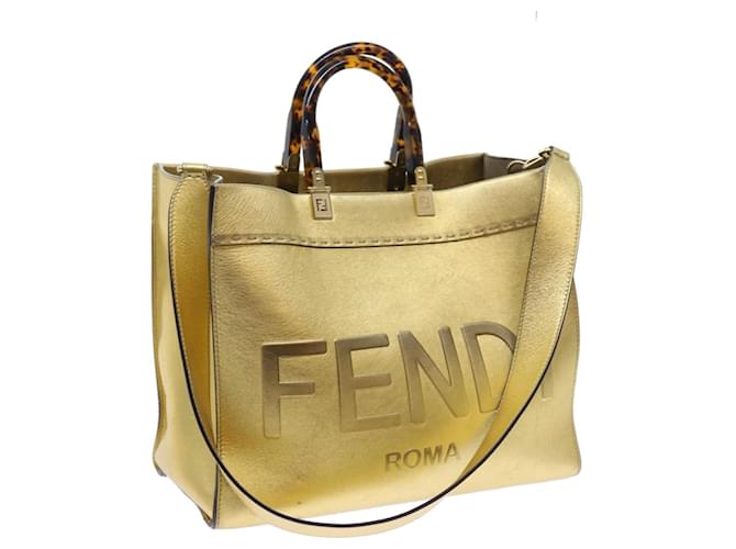 Bolsa de Ombro FENDI Couro Ouro Auth 57059 Dourado  ref.1110216