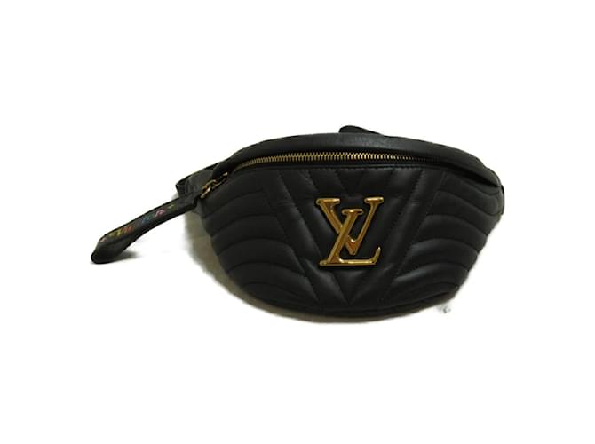 Louis Vuitton Riñonera New Wave M53750 Negro Cuero  ref.1112935